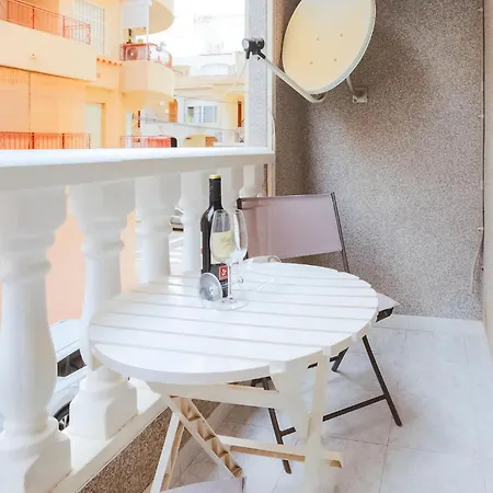 2 Bedroom Beautiful In Appartement